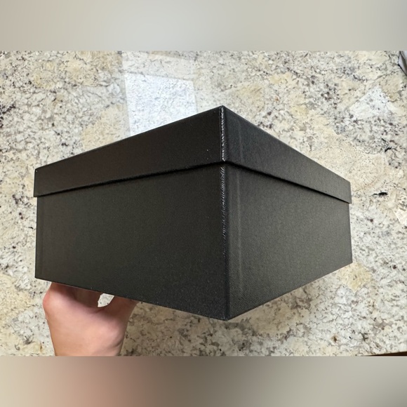 Original Chanel Shoe Box (Box Only) - Picture 2 of 5